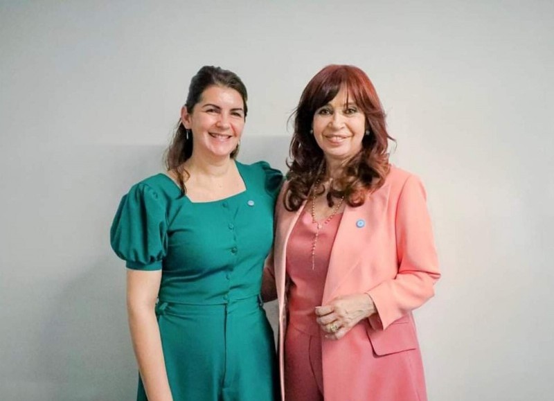 La intendente de Moreno, Mariel Fernández, y la ex presidente Cristina Fernández de Kirchner.