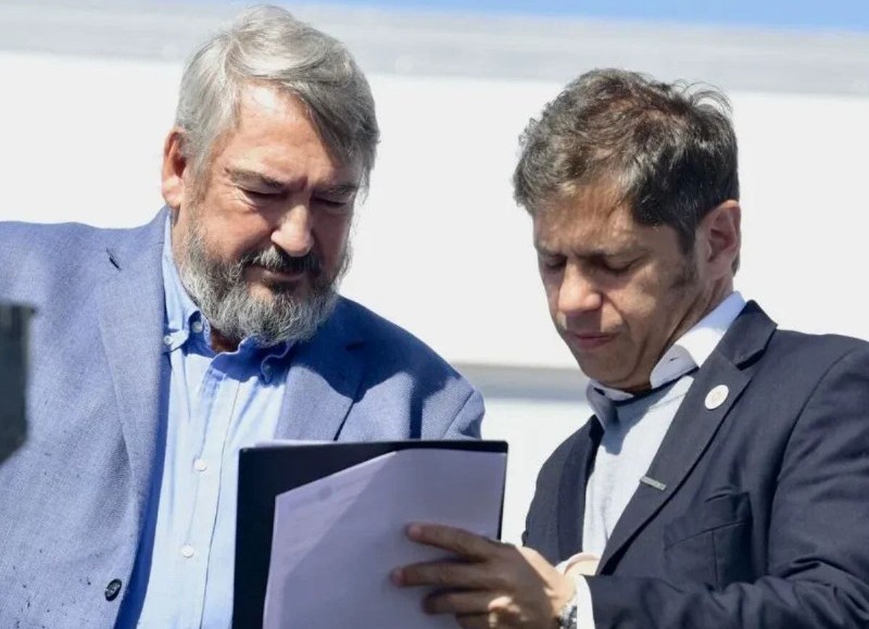 El ex ministro bonaerense de Transporte, Jorge D'Onofrio, y el gobernador Axel Kicillof.