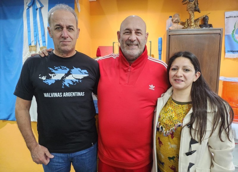 Santiago Cúneo presentó públicamente su armado bonaerense.