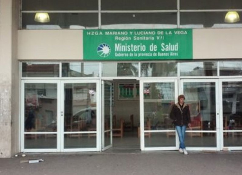 El Hospital Mariano y Luciano de la Vega de la ciudad de Moreno, emitió un escueto mensaje en apoyo y solidaridad con la familia de Ricardo Cárcamo, quien era enfermero de la Sala de Partos y se investiga lo ocurrido con su suicidio.
