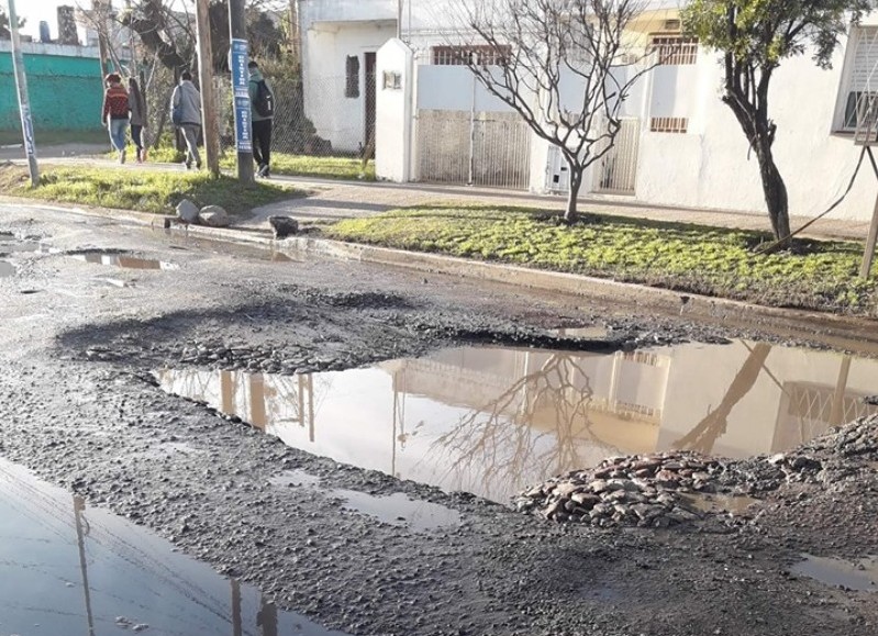 La ciudad de Moreno sigue siendo una bomba de tiempo en donde los mismos vecinos salen al frente con los reclamos y esperan una respuesta del Ejecutivo.