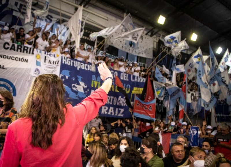Empieza la danza de nombres para enfrentar a Mariel Fernández.