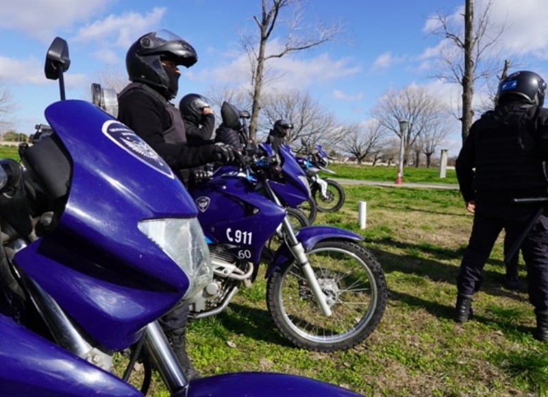 Más de 30 agentes del área se formaron en controles vehiculares, utilización de tonfas y reducción de personas.