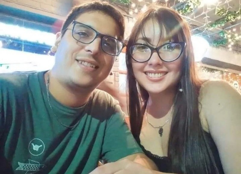Su novia apareció muerta y dijo que la encontró de esa manera, ahora está acusado de femicidio.