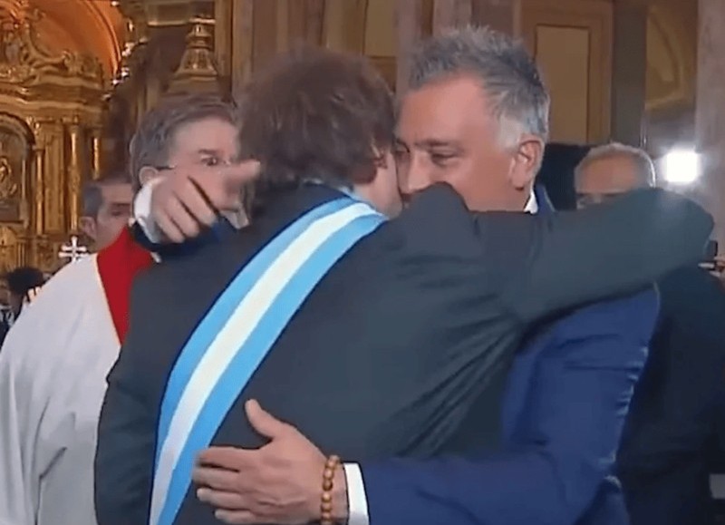 El presidente Javier Milei y su socio político y armador bonaerense, Sebastián Pareja.