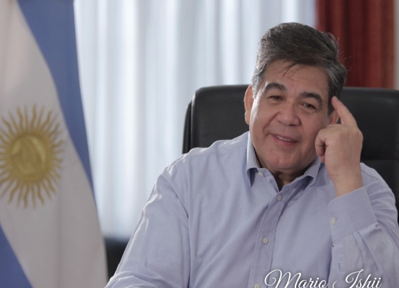 El intendente municipal Mario Ishii anunció un bono extraordinario de 20 mil pesos para fin de año a todo el personal municipal de planta permanente y temporarios.