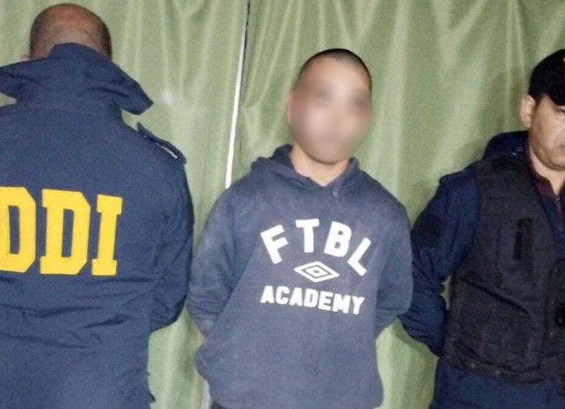 Ramiro Joel Sosa, alias "Yagui", al ser detenido.