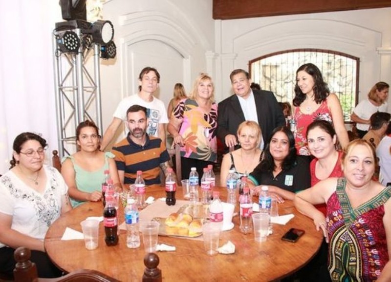 Se llevó a cabo un encuentro con la comunidad educativa de José C. Paz. 