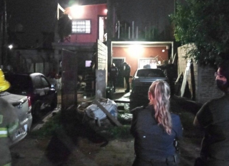 Fuentes judiciales confirmaron que Sanabria Báez quedará detenido acusado del "homicidio agravado por el vínculo y por mediar violencia de género de un hombre hacia una mujer".