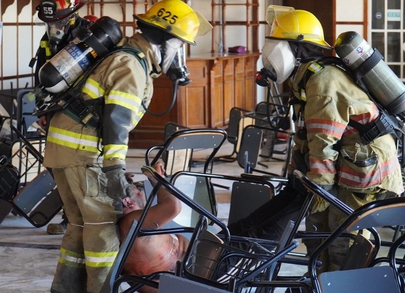 En la jornada participaron estudiantes de la carrera de enfermería de 3ro y 5to año, docentes de la UNO, Defensa Civil, Bomberos Voluntarios, Cuerpo de Evacuación y Primeros Auxilios.