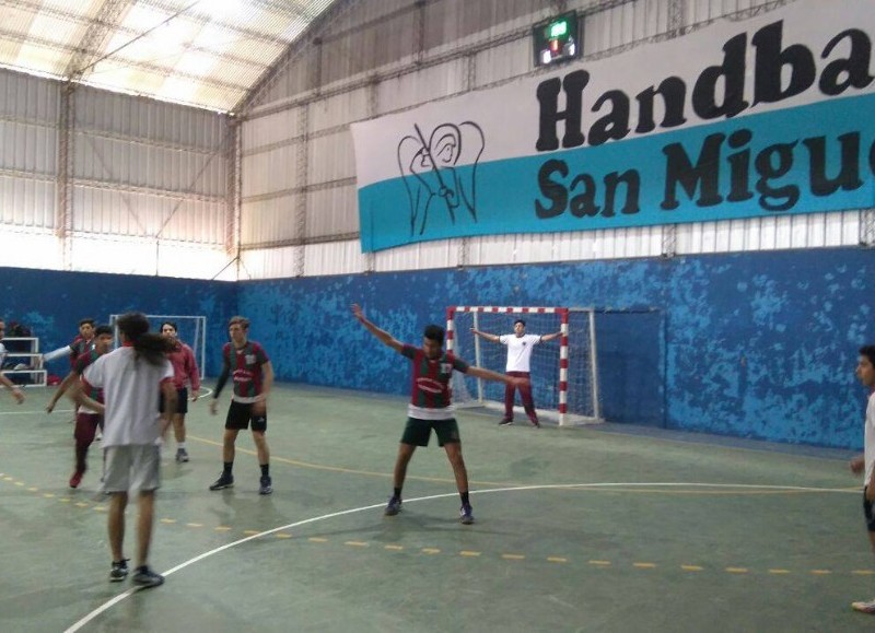 La Municipalidad de San Miguel informó que debido a las fiestas de fin de año, los polideportivos tendrán cerradas sus puertas.