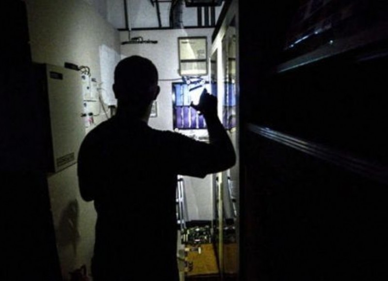 Las altas temperaturas y la fuerte demanda de energía provocaron varios cortes de luz en varias partes la Ciudad y el Gran Buenos Aires.