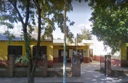 Funcionarios K locales fueron expuestos por repartir boletas de Massa en la Escuela Técnica 1