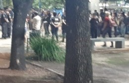 Desalojo y represión a manteros en la ciudad
