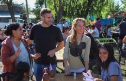 En Pilar los jóvenes armaron sus huevos de pascuas