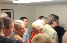 Compromiso y reflexión: líderes de Nuevo País se encuentran con la historia de Duhalde